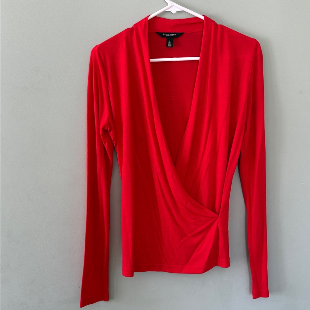 Banana Republic Vibrant Red Top Sz Small
